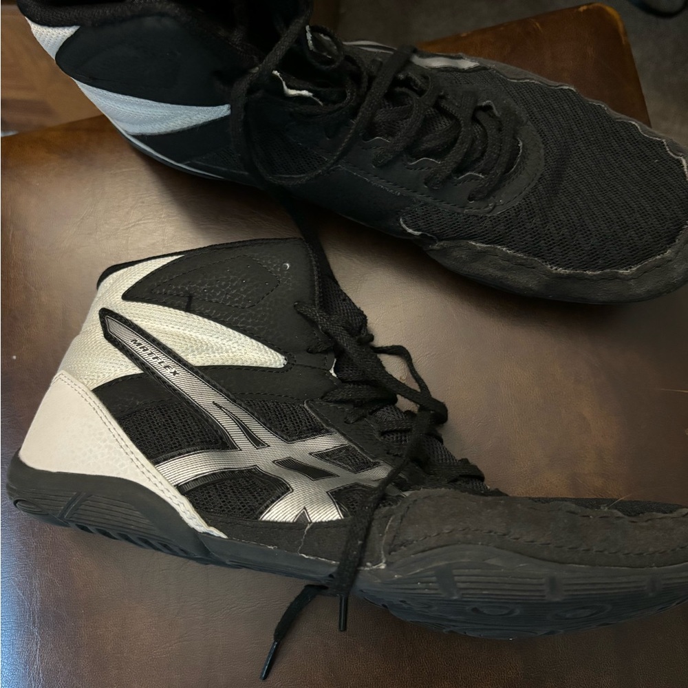 ASICS Matflex Wrestling Shoes